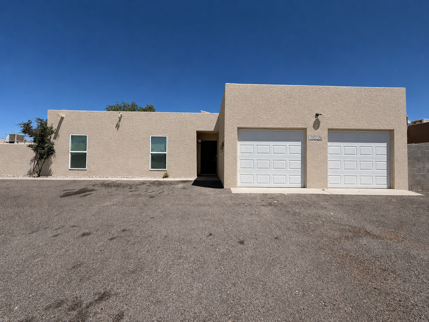 12229 Menaul